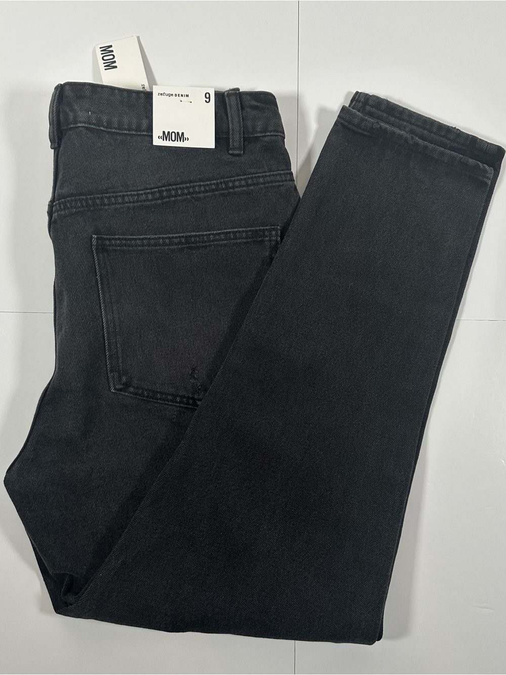 Refuge Denim Black Distressed Mom Jeans‎ Size 9 NWT